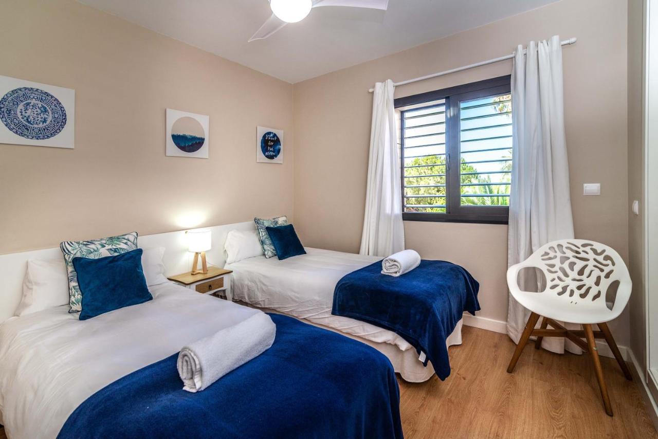 Vacation Marbella I Villa Riviera Del Sol, Private Pool, Jacuzzi, Walking Distance To The Beach マラガ エクステリア 写真